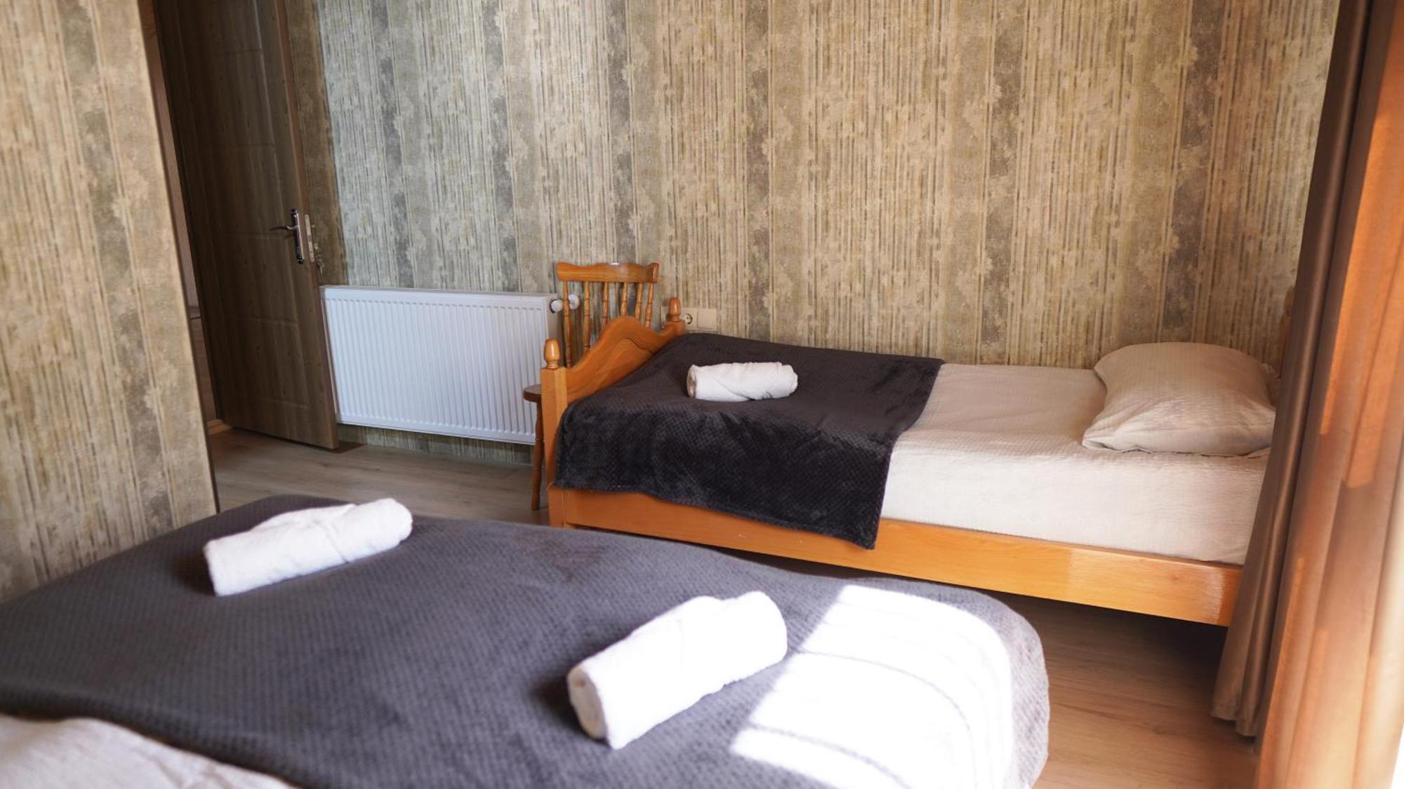 Archil And Nino Gigauri Guest House Kazbegi Kültér fotó